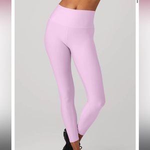 7/8 High-Waist Airlift Legging in pink